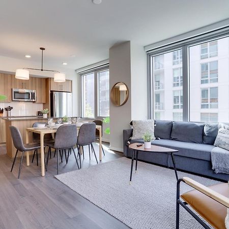 Stylish Condo At Clarendon With Rooftop Views アーリントン エクステリア 写真