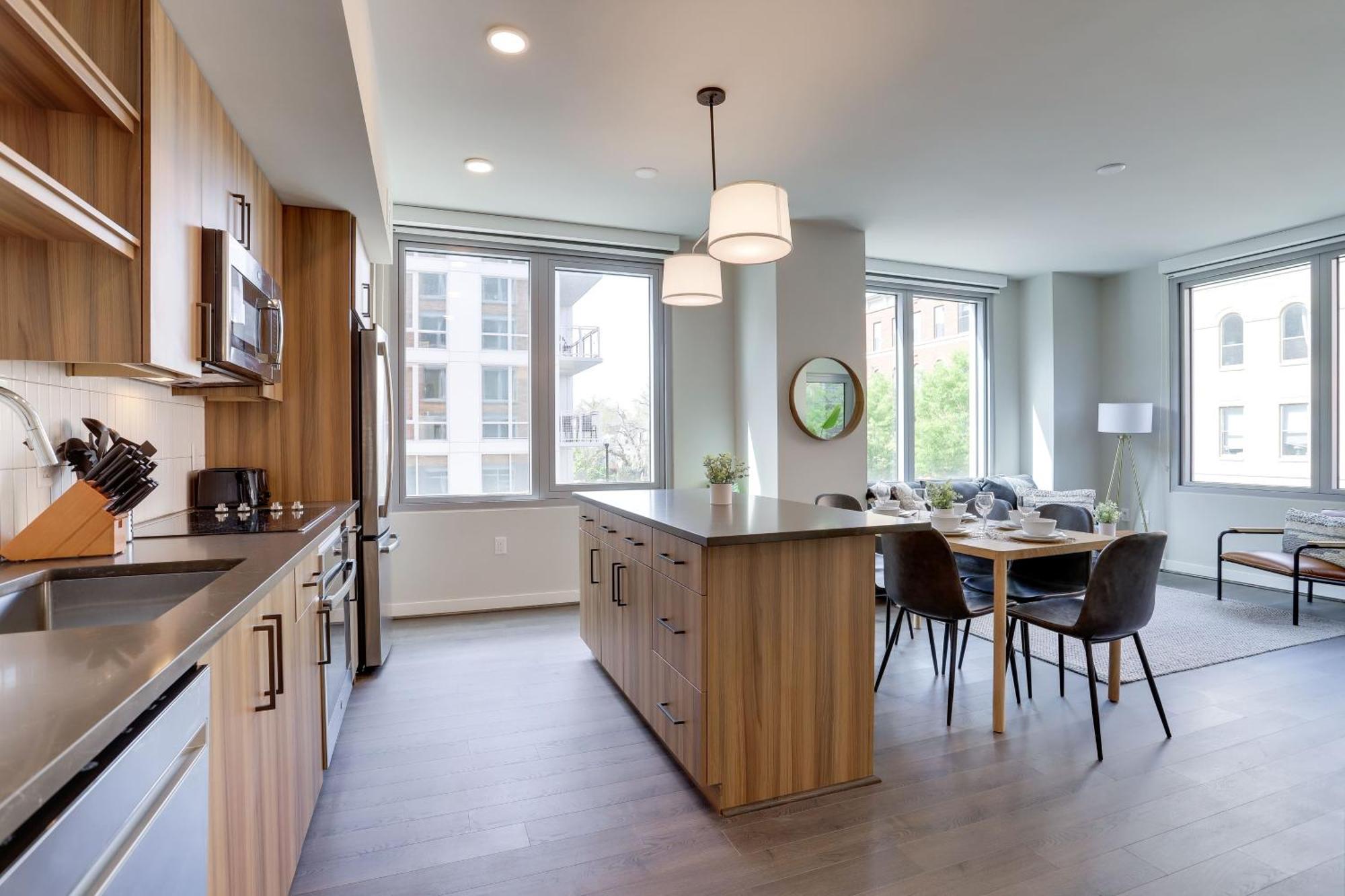 Stylish Condo At Clarendon With Rooftop Views アーリントン エクステリア 写真