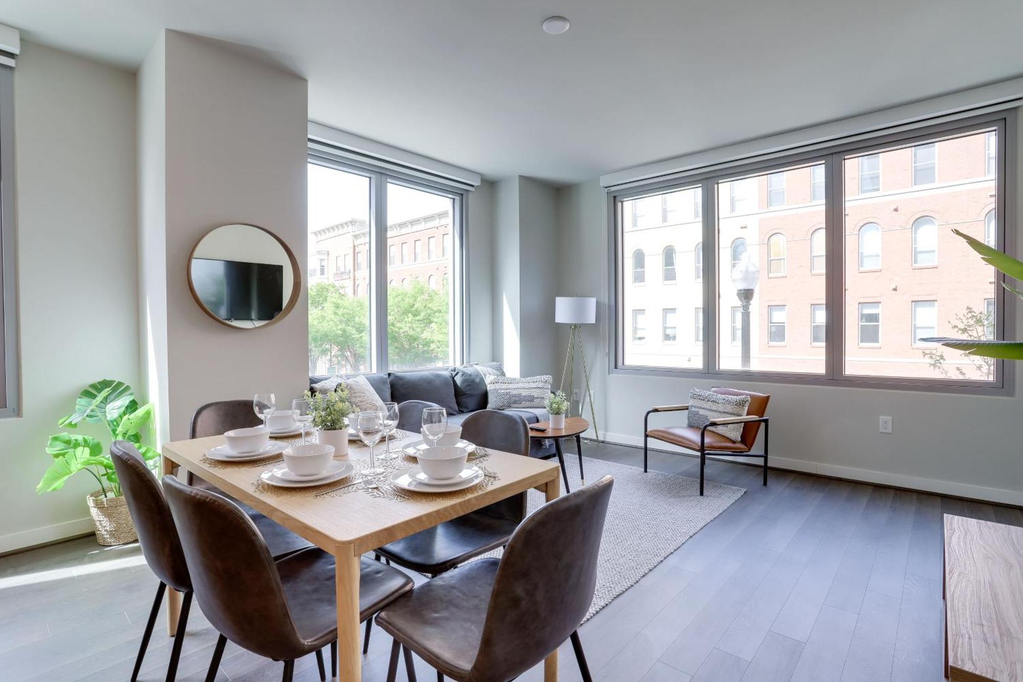 Stylish Condo At Clarendon With Rooftop Views アーリントン エクステリア 写真